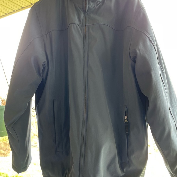 Nice Men's  Blue  Jacket.  Size Medium.  Great Shape! - Picture 4 of 13